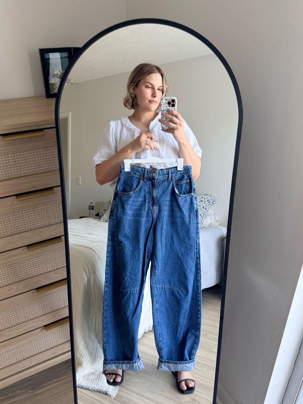 BDG Logan Buckle Baggy Barrel Jeans 28x32